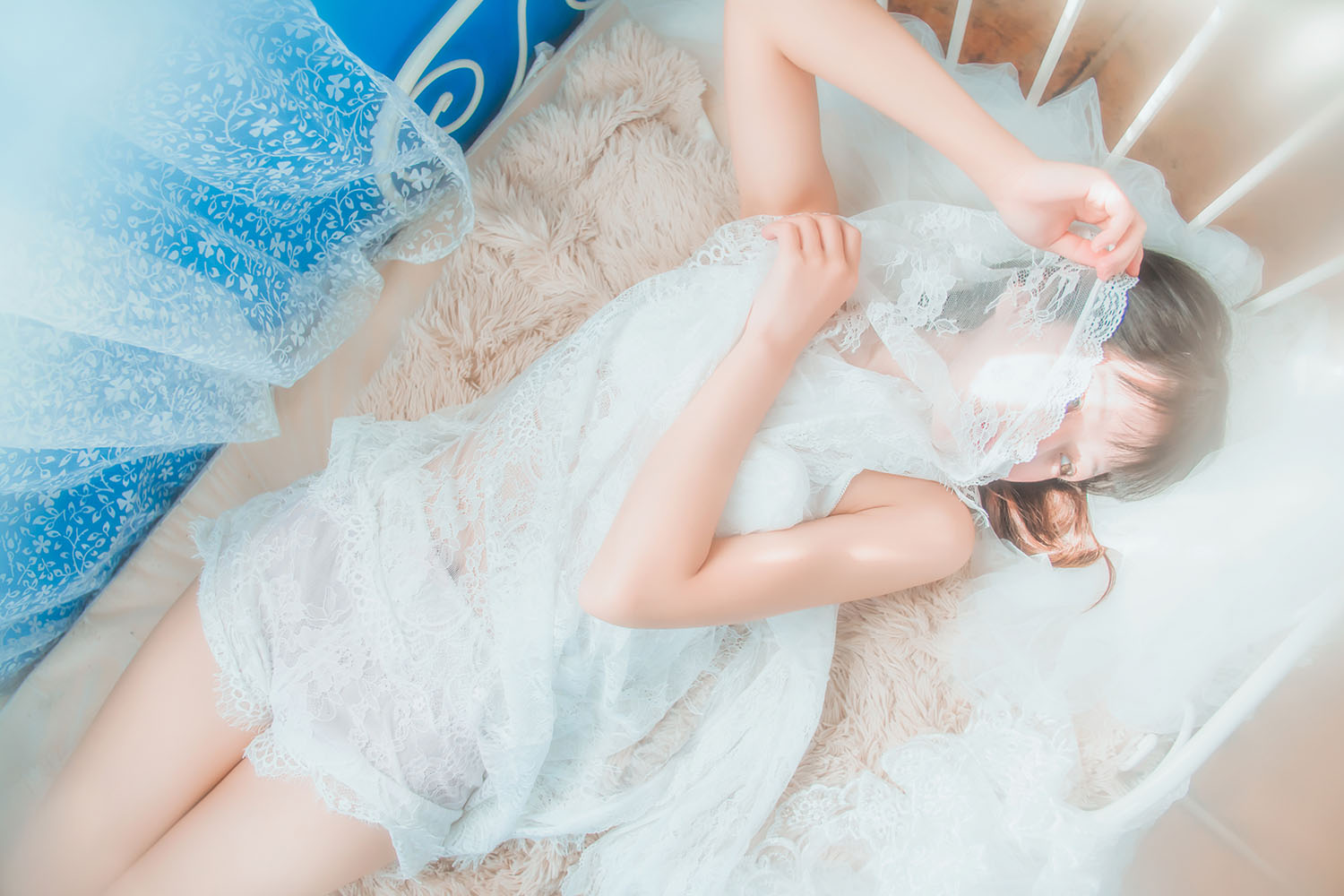 [写真图包]桜桃喵 No19-少女私房 [43P/383M]
