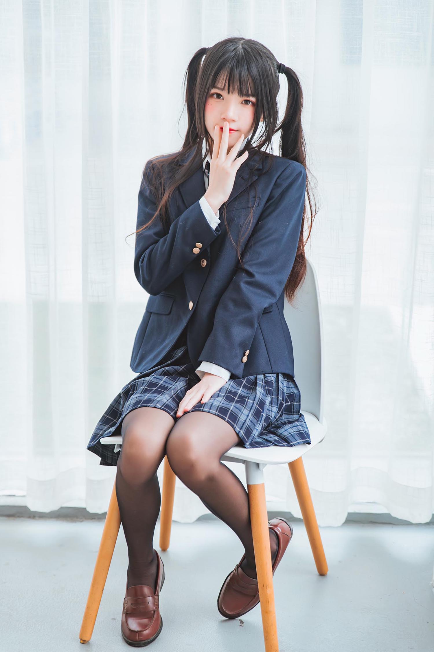 [写真图包]桜桃喵 No18-冬季制服丝秀 [45P/613M]